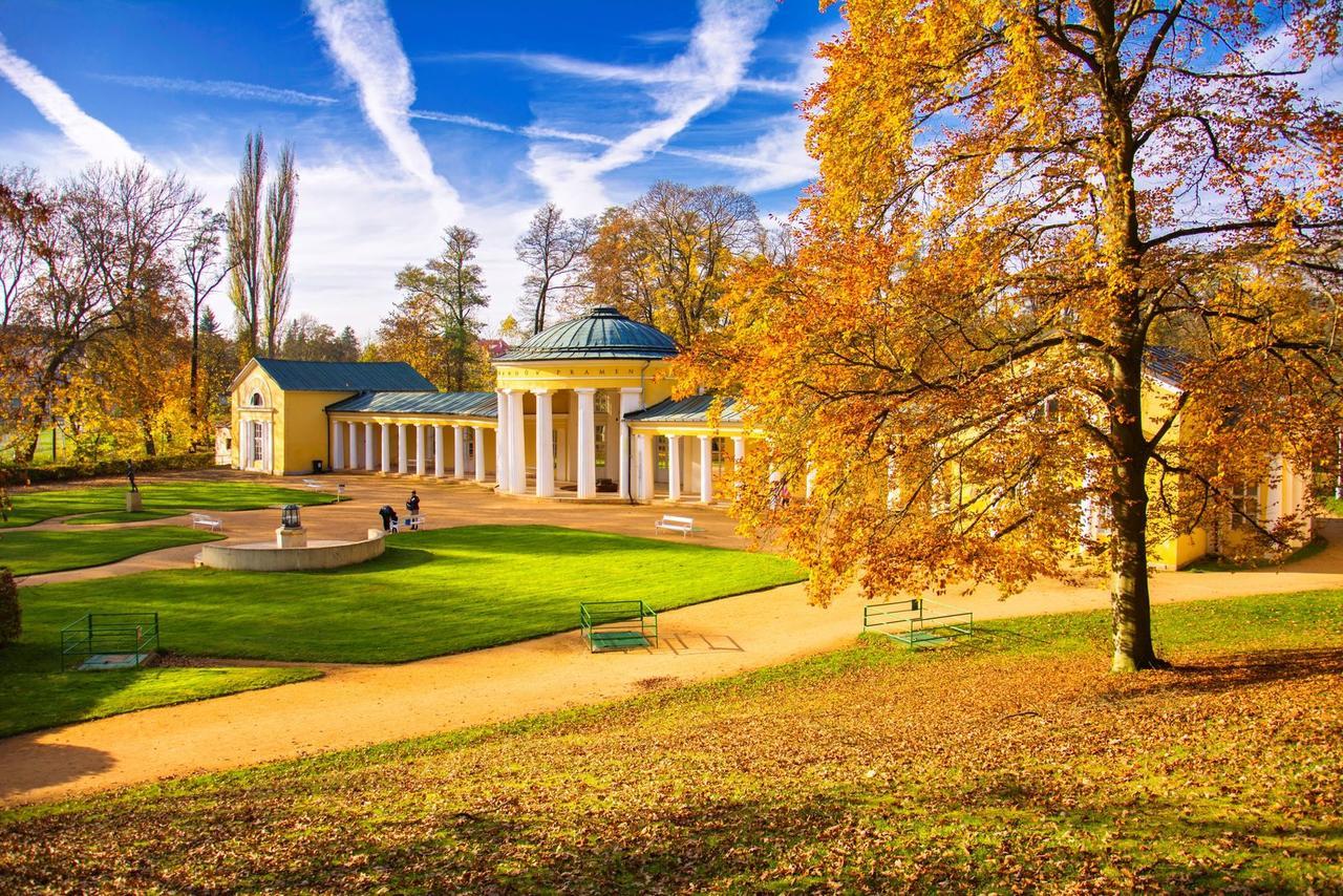 Hotel Davinci Mariánské Lázně Extérieur photo